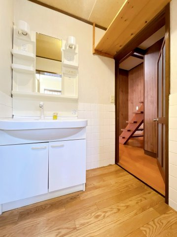【独立洗面台】 | 前橋市下小出町　中古住宅