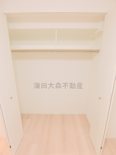 ZOOM下丸子の収納|洋室3.5帖の収納　クローゼット