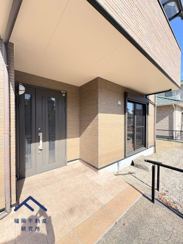 大野城市平野台１丁目　戸建ての玄関