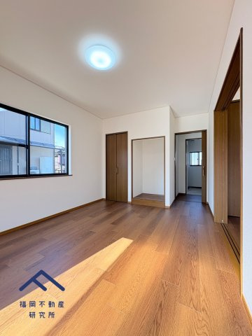 大野城市平野台１丁目　戸建ての居間・リビング