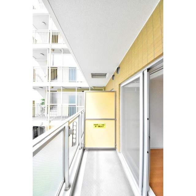プライマル小石川のバルコニー|※別室参考写真です。