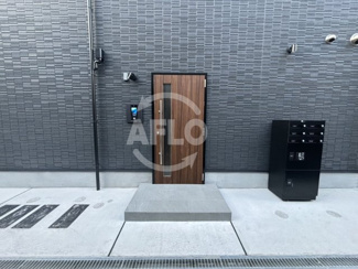 【エントランス】 | ナガモリ鶴橋ビル | ナガモリ鶴橋ビル　エントランス