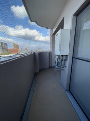 【バルコニー】 | エヴァ諏訪野（607）