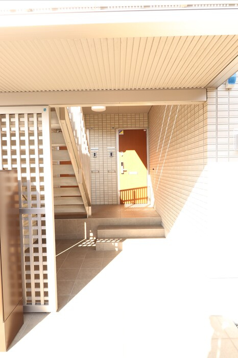 ボンシック　４番館のエントランス