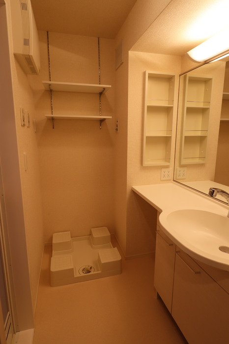 ボンシック　４番館の洗面所