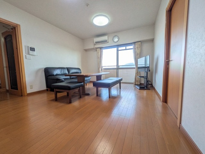 【居間・リビング】 | サンパーク守恒（B-39）