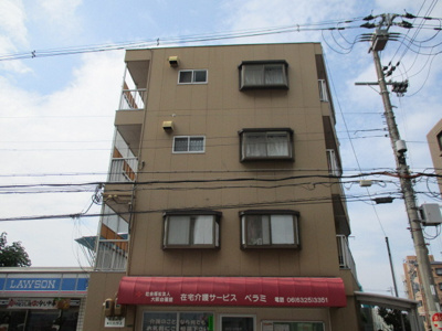 【外観】 | 第５ハウス | コンビニまで徒歩1分です