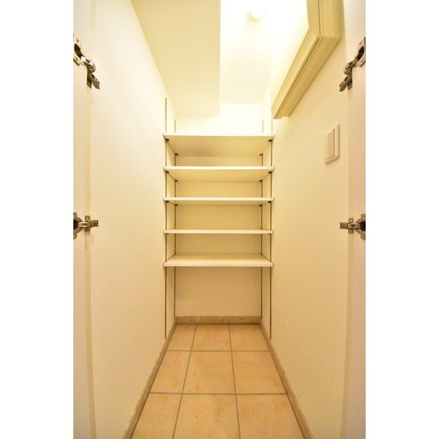 プライマル小石川の玄関