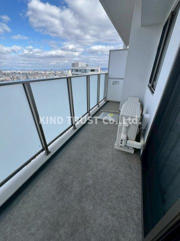 シエリアタワー大阪天満橋のバルコニー|外からの目が気にならないバルコニーで洗濯物が干せます