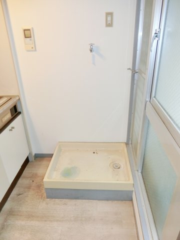 カメリア調布のその他|室内洗濯機置き場