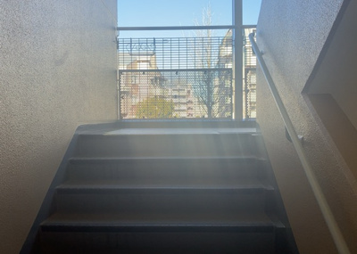 【その他共用部分】 | 南大沢学園五番街２号棟 | 共用部分は、一棟の建物に住む区分所有者全員が共同で所有するとし、共用部分の管理、補修などは、区分所有者で形成される管理組合が行います。個人の判断で勝手に変更することはできませんので覚えておきましょう。