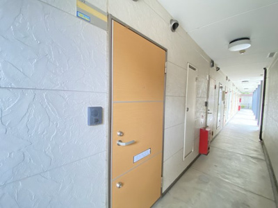 【玄関】 | フジパレス野代 | 収納もある玄関です