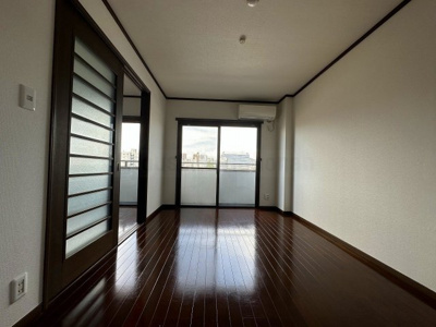 【寝室】 | リバーサイド湘南