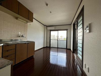 【居間・リビング】 | リバーサイド湘南