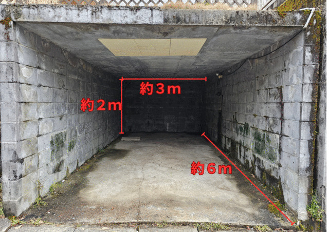 瑞浪市釜戸町の一戸建ての駐車場