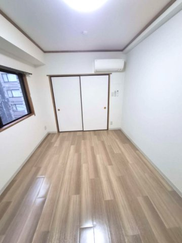 北区中里２丁目の賃貸マンション