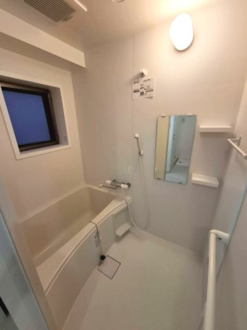 北区中里２丁目の賃貸マンション