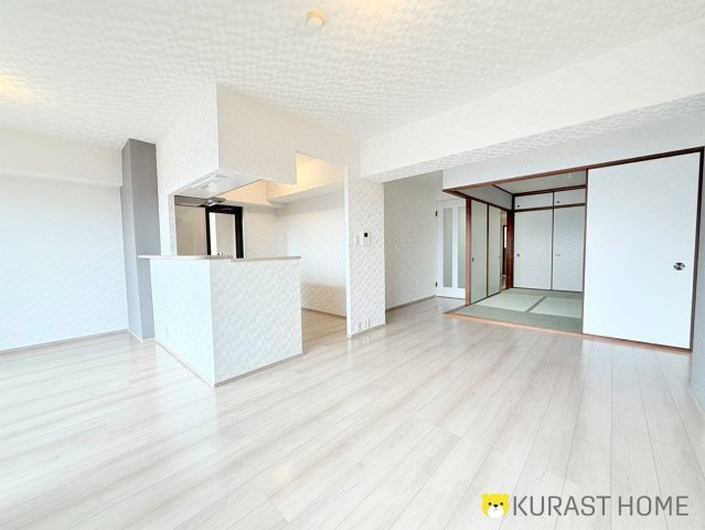 サンシティ桂坂参番館　4階の居間・リビング