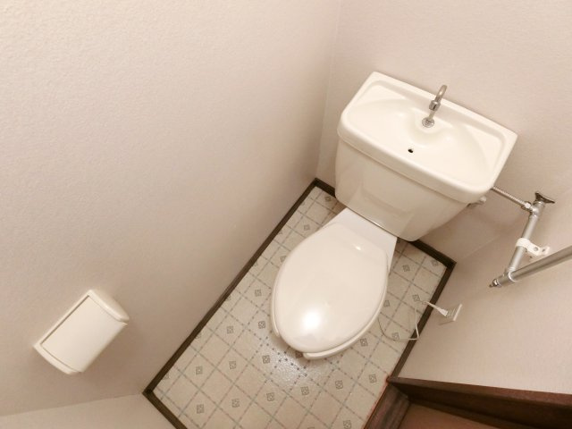 フォーエバーのトイレ
