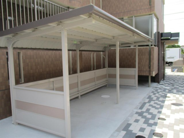 エンデバーのその他|駐輪場