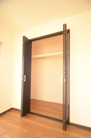 タウンコート二本木Ⅱの収納