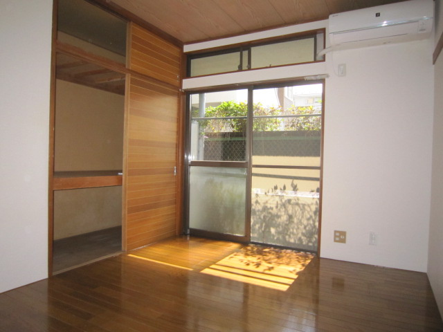 藤コーポの居間・リビング