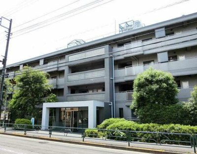 【外観】 | カリフール今川３号棟 | 鉄筋コンクリート造のがっちりとした建物。