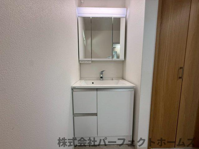 【独立洗面台】の画像