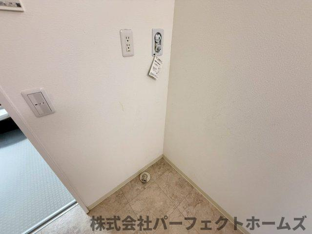 香里ヶ丘５丁目戸建　のランドリースペース