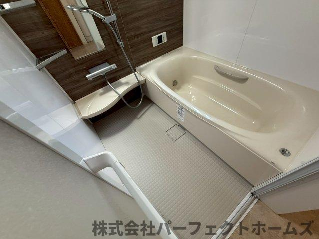 香里ヶ丘５丁目戸建　の浴室|日々の暮らしに欠かせないお風呂です
