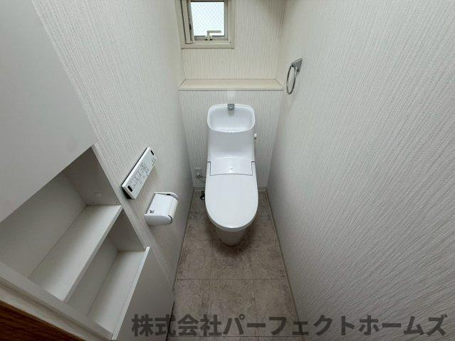 香里ヶ丘５丁目戸建　のトイレ|トイレです
