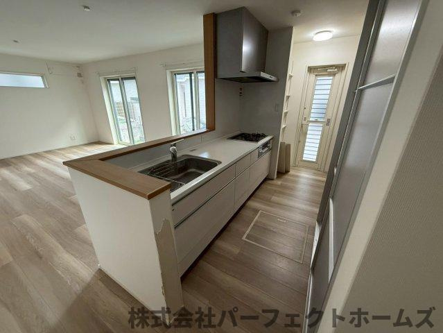 香里ヶ丘５丁目戸建　のキッチン|キッチンでお料理をお楽しみください