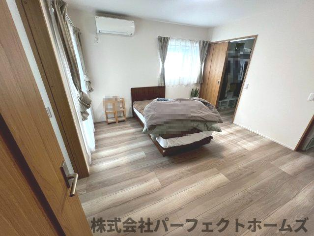 香里ヶ丘５丁目戸建　の洋室