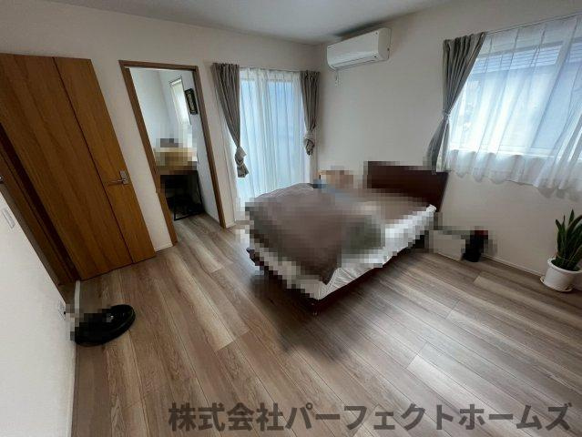 香里ヶ丘５丁目戸建　の寝室|落ち着いた色調の寝室です