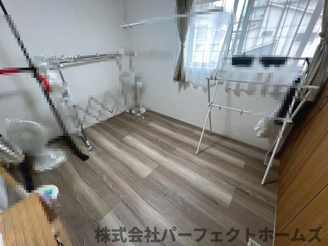 香里ヶ丘５丁目戸建　の洋室|落ち着いた色調の洋室です