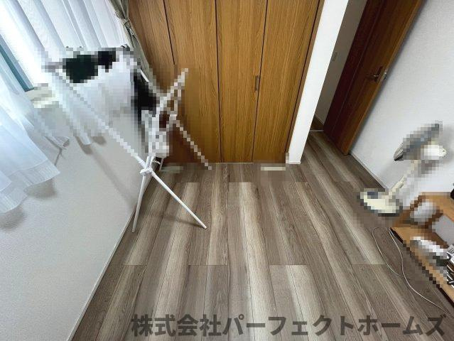 香里ヶ丘５丁目戸建　の洋室