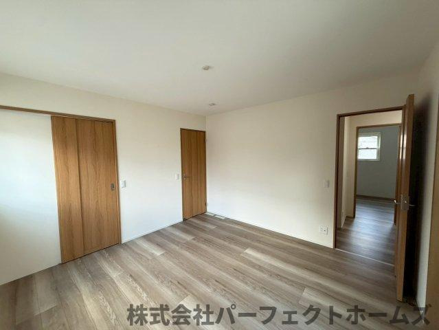 香里ヶ丘５丁目戸建　の洋室|きれいな洋室です