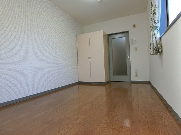 【寝室】 | サンエクセル