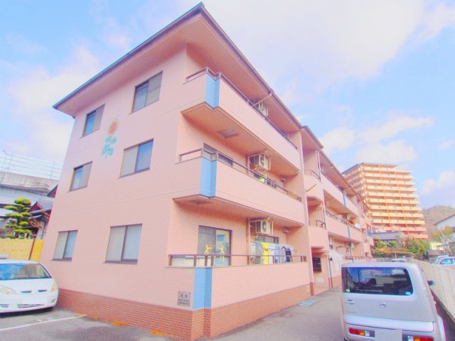 ギラソーレ福光の外観