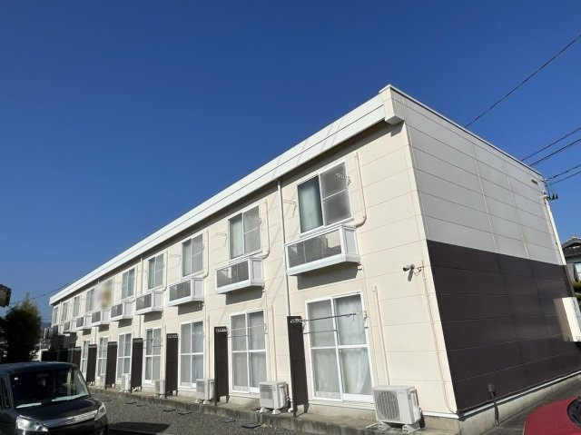 レオパレス姫山の外観