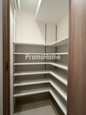 ズーム本郷の収納