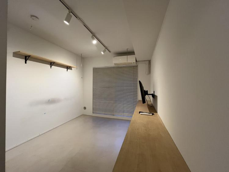 GAPARTMENT　礼金０　デザイナーズ　オートロックの居間・リビング