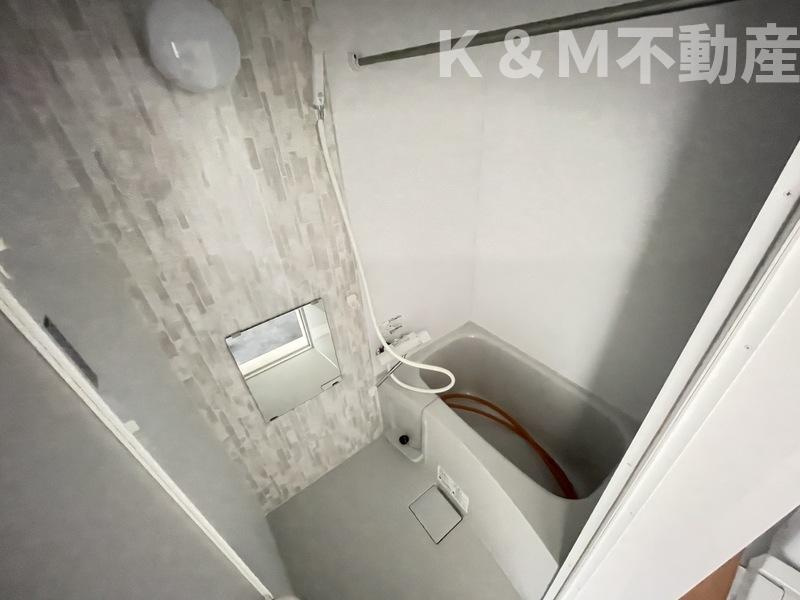 ＣＯＺＹ　ＮＯＯＫの浴室|落ち着いた空間のお風呂です