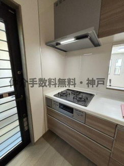【キッチン】 | 神戸市西区糀台3丁目　新築戸建B号棟　仲介手数料無料！ | キッチンです