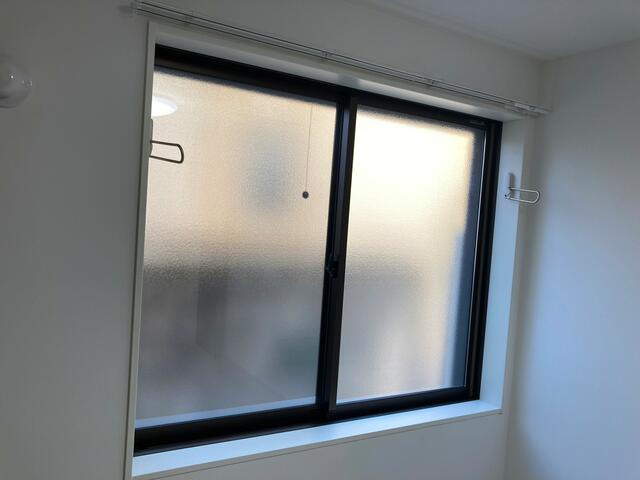 室内物干しユニット