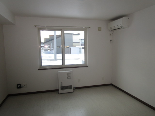 CRECERⅡ（クレセールⅡ）の居間・リビング