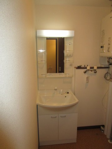 CRECERⅡ（クレセールⅡ）の洗面所