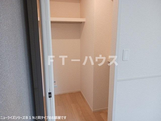 ローラン　コートの収納|収納