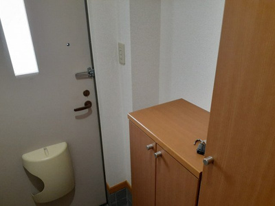 【玄関】 | フロレスタＣ | シューズボックスあり