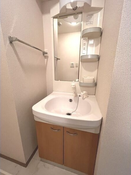 シティライフ覚王山北の洗面所